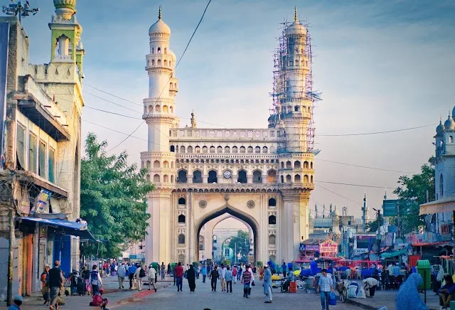Hyderabad Street Food: An Old City Trail from Irani Chai to Dum Biryani