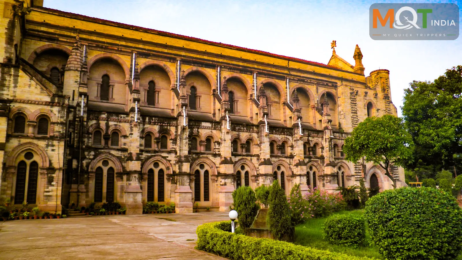 Prayagraj Varanasi Puri Tour Package