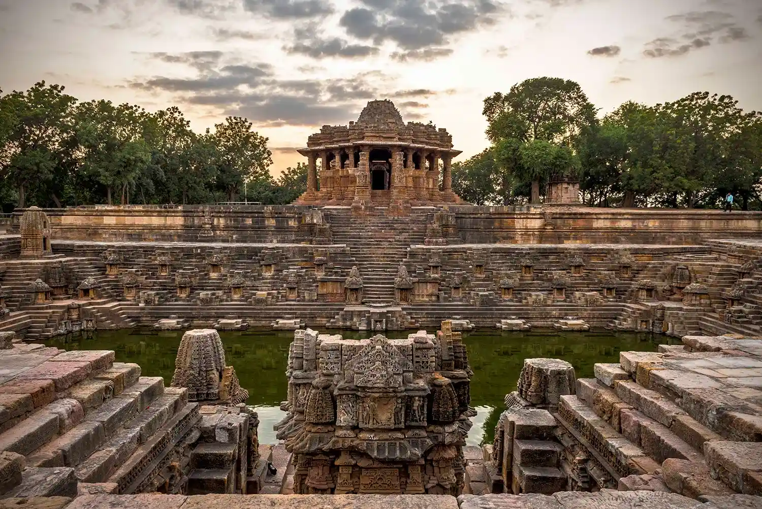 27 Best Places to Visit in Gujarat for a Perfect Holiday